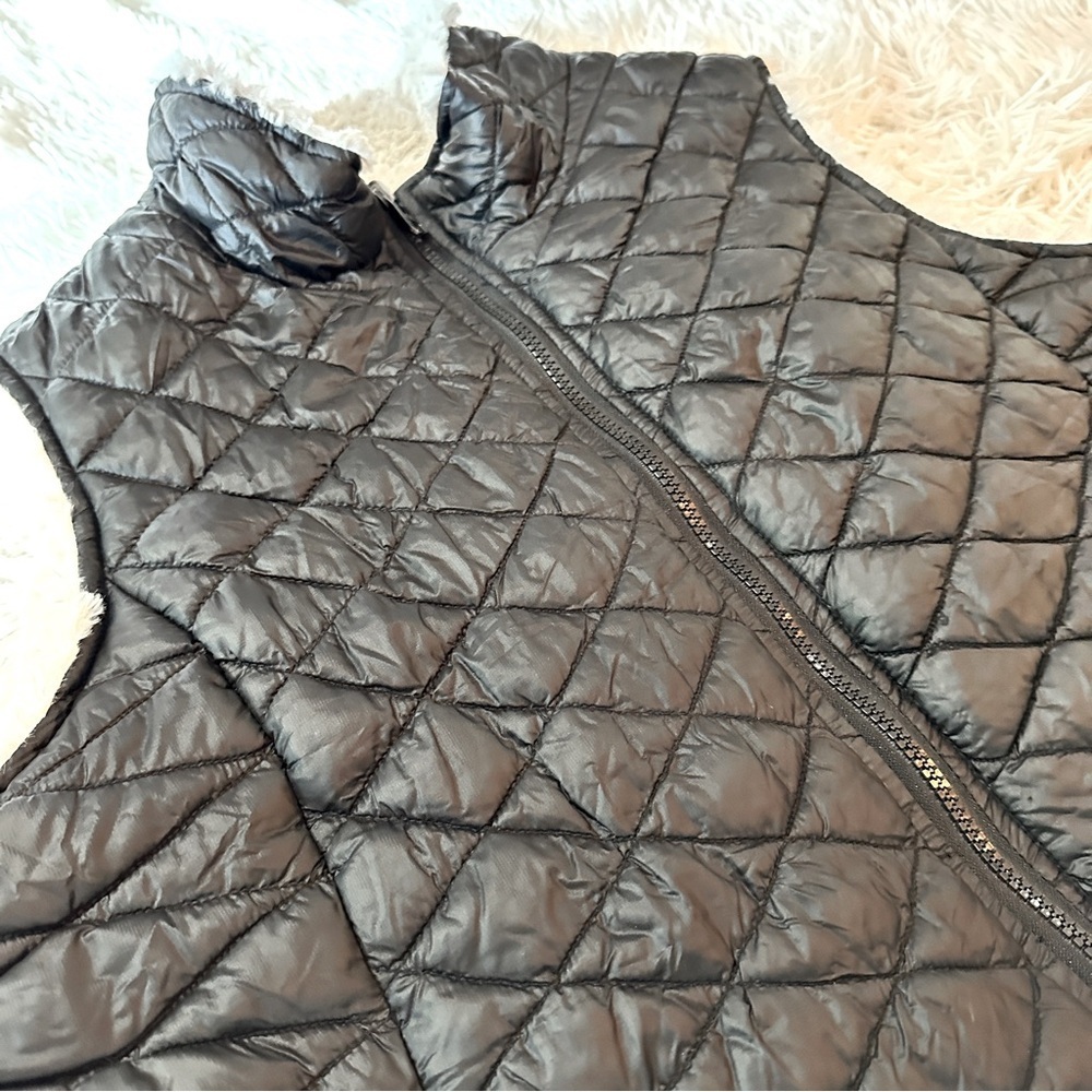 Steve Madden Quilted Puffer Vest Black Faux Sherpa Lined Women’s XL - Picture 15 of 15